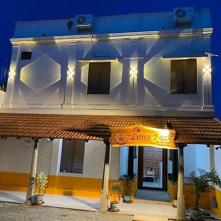 Luna Park & Resort Kottakuppam Zewnętrze zdjęcie